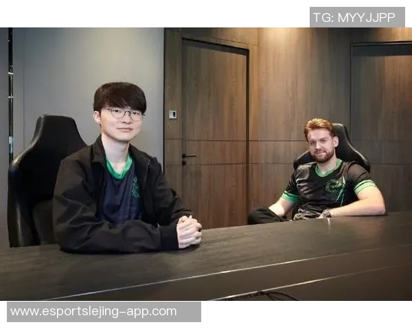 FPX战队在S15LOL与CSGO赛事中的拼搏历程与辉煌成就全记录